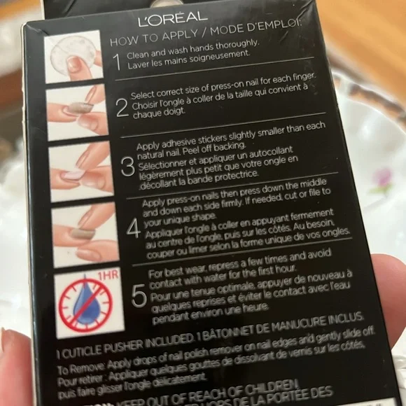 Loreal Colour Riche Press-On Nails - Nude Muse Desgns - NIB - Picture 2 of 5